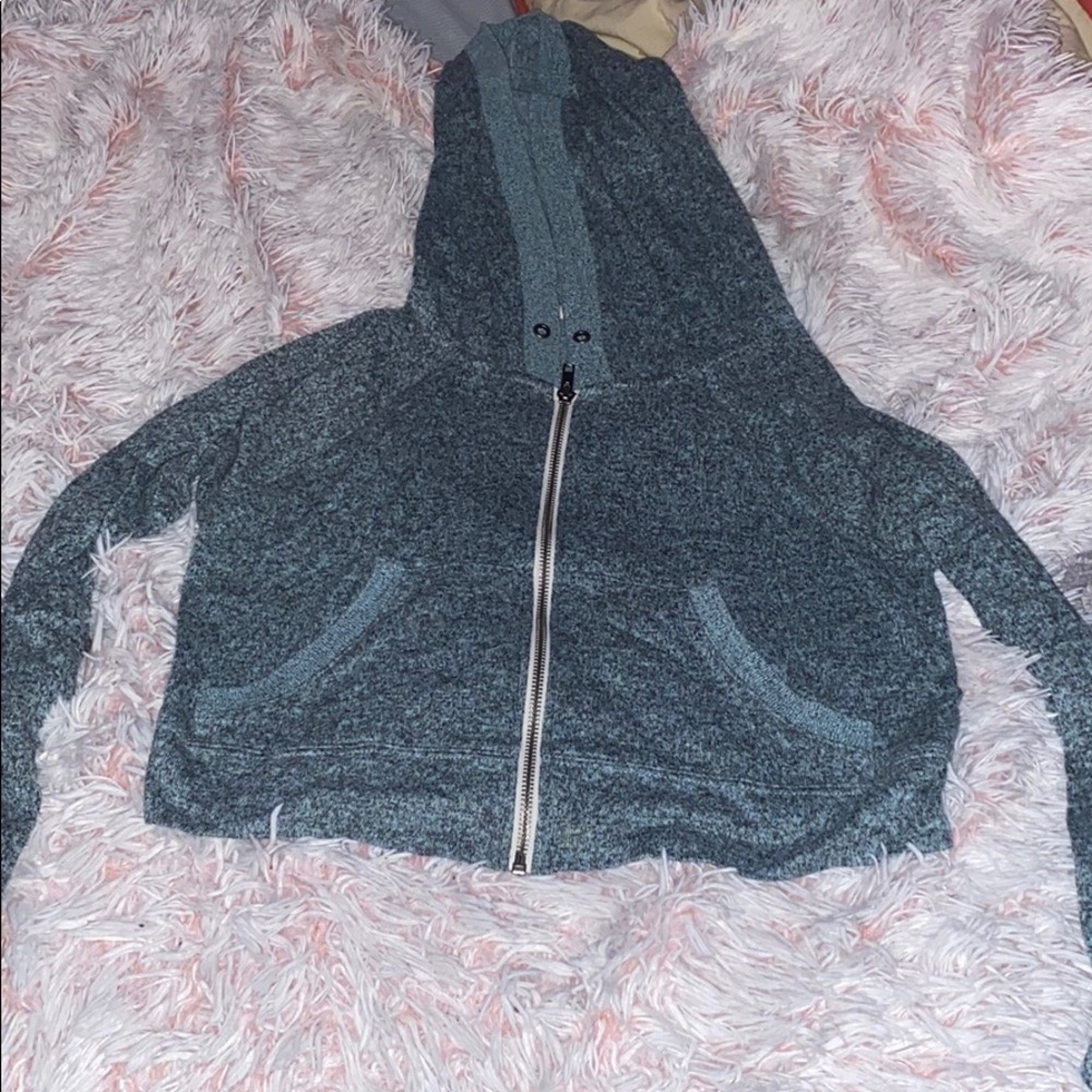 Cropped sweater